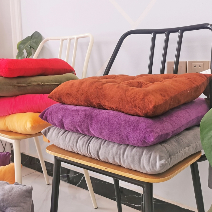 91家纺网 家纺一手货源 找家纺 水晶绒方款绑带坐垫防滑保暖垫子椅子垫沙发垫汽车座垫跨境电商