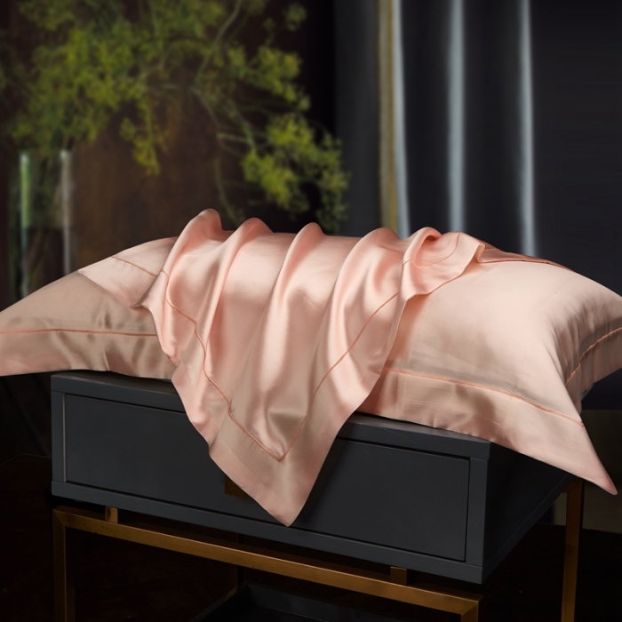 91家纺网 家纺一手货源 找家纺 雅韵诗2023新款三边绣线枕套（不退换） 硬糖粉48*74+5cm一只