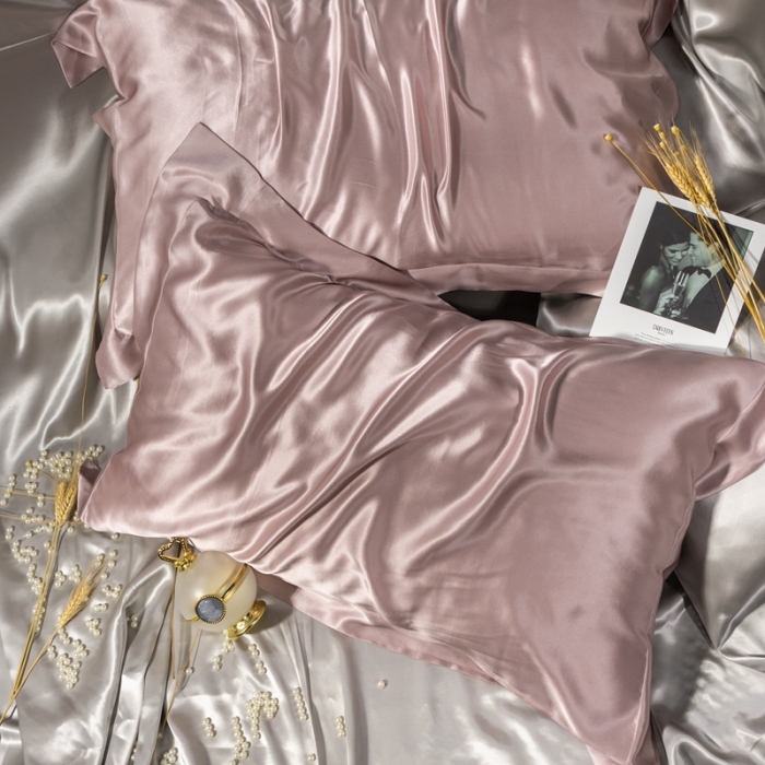 91家纺网 家纺一手货源 找家纺 雅韵诗 2023新款真丝四边枕套（不退换） 豆沙粉48*74cm一只