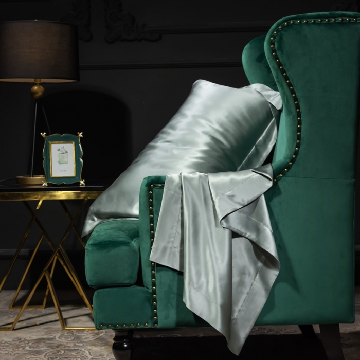 91家纺网 家纺一手货源 找家纺 雅韵诗 2023新款真丝四边枕套（不退换） 翡翠绿48*74cm一只