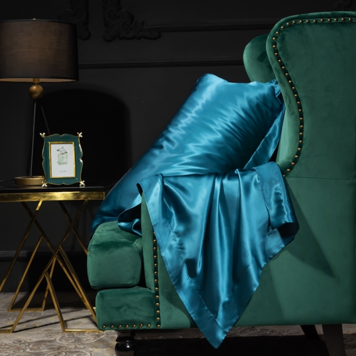 91家纺网 家纺一手货源 找家纺 雅韵诗 2023新款真丝四边枕套（不退换） 孔雀蓝48*74cm一只