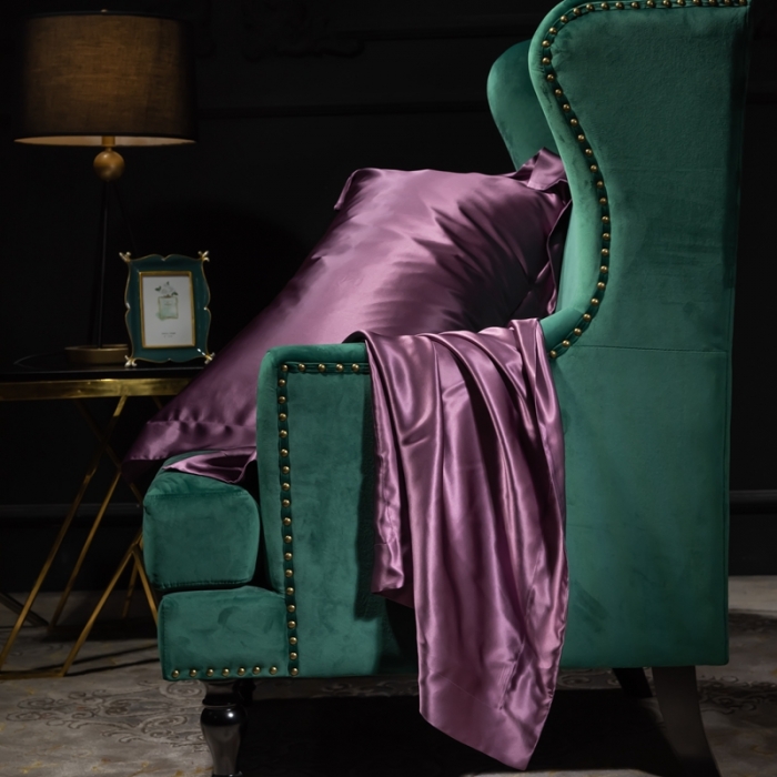 91家纺网 家纺一手货源 找家纺 雅韵诗 2023新款真丝四边枕套（不退换） 魅惑紫48*74cm一只