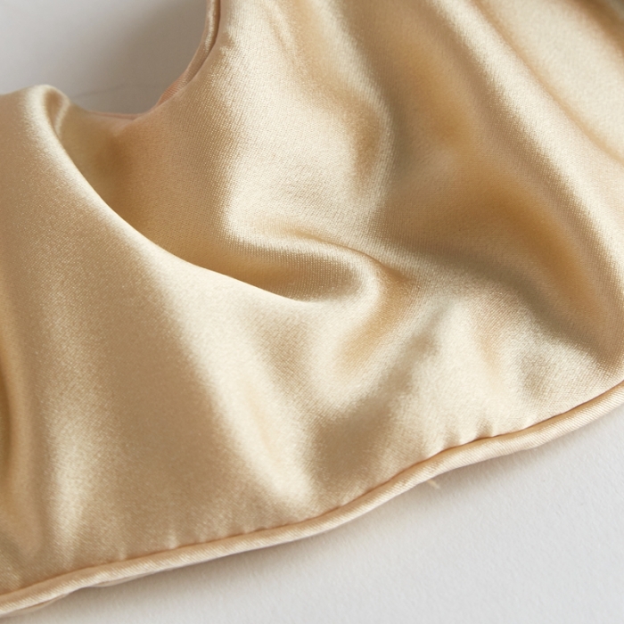 91家纺网 家纺一手货源 找家纺 雅韵诗2023新款真丝眼罩面料及填充均为百分百桑蚕丝 香槟金