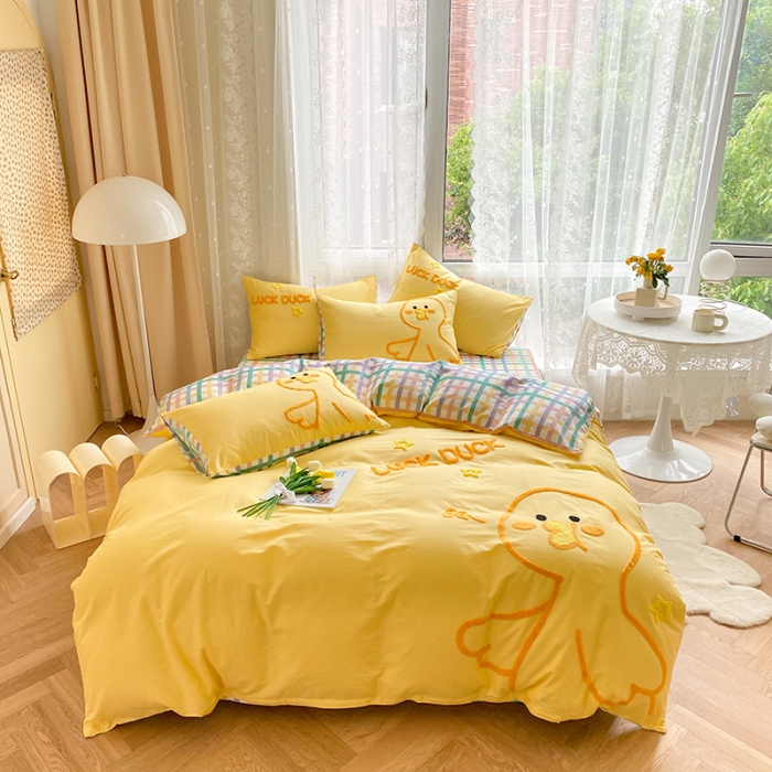 91家纺网 家纺一手货源 找家纺 澳梵家居 2021新款全棉卡通大版毛巾绣四件套 爱鸭鸭