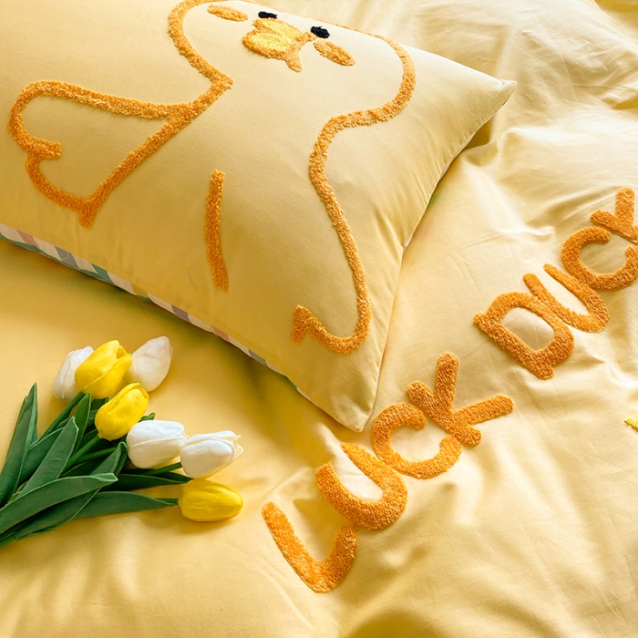 91家纺网 家纺一手货源 找家纺 澳梵家居 2021新款全棉卡通大版毛巾绣四件套 爱鸭鸭