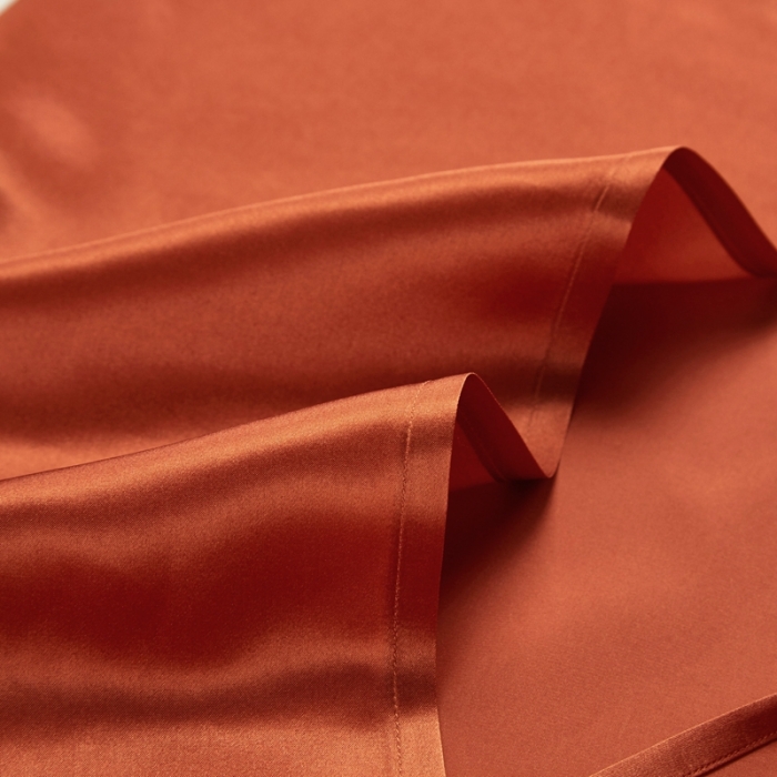 91家纺网 家纺一手货源 找家纺 雅韵诗真丝馆 2023新款真丝枕巾 爱马橙