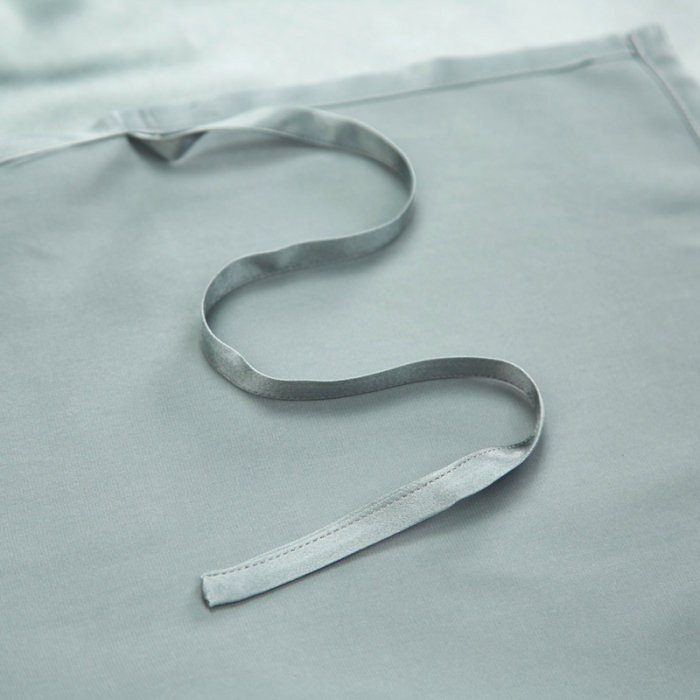 91家纺网 家纺一手货源 找家纺 雅韵诗真丝馆 2023新款真丝枕巾 翡翠绿