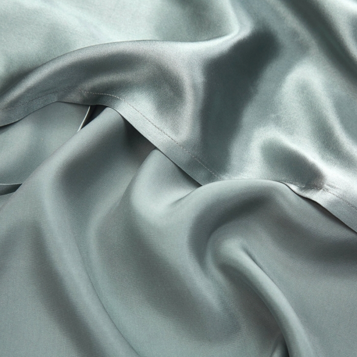 91家纺网 家纺一手货源 找家纺 雅韵诗真丝馆 2023新款真丝枕巾 翡翠绿