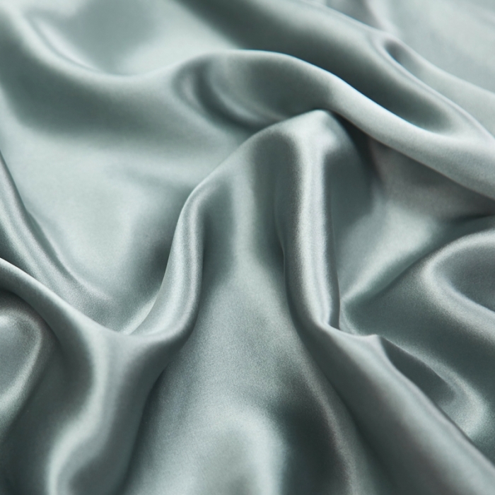 91家纺网 家纺一手货源 找家纺 雅韵诗真丝馆 2023新款真丝枕巾 翡翠绿