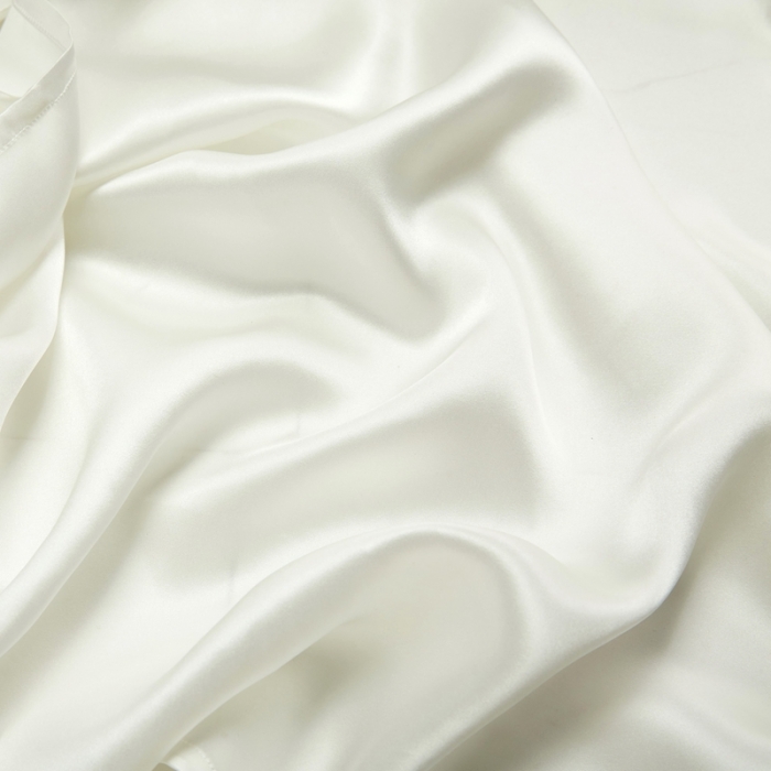 91家纺网 家纺一手货源 找家纺 雅韵诗真丝馆 2023新款真丝枕巾 贵族白