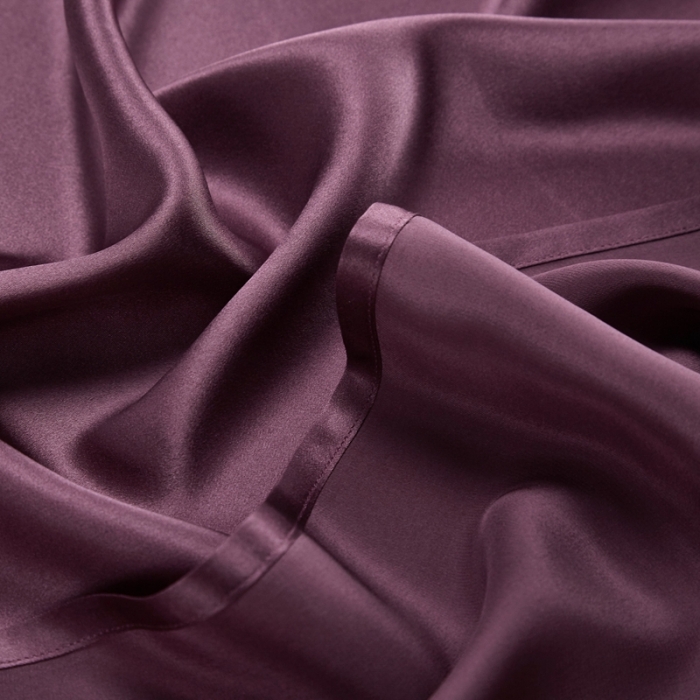 91家纺网 家纺一手货源 找家纺 雅韵诗真丝馆 2023新款真丝枕巾 魅惑紫