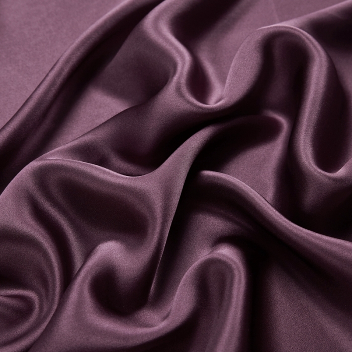 91家纺网 家纺一手货源 找家纺 雅韵诗真丝馆 2023新款真丝枕巾 魅惑紫