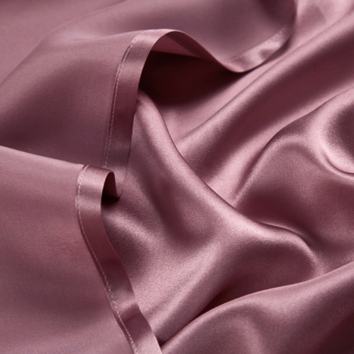 91家纺网 家纺一手货源 找家纺 雅韵诗真丝馆 2023新款真丝枕巾 藕紫