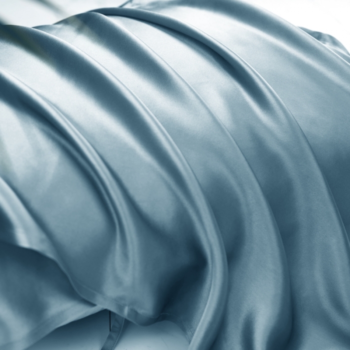 91家纺网 家纺一手货源 找家纺 雅韵诗真丝馆 2023新款真丝枕巾 雾霾蓝