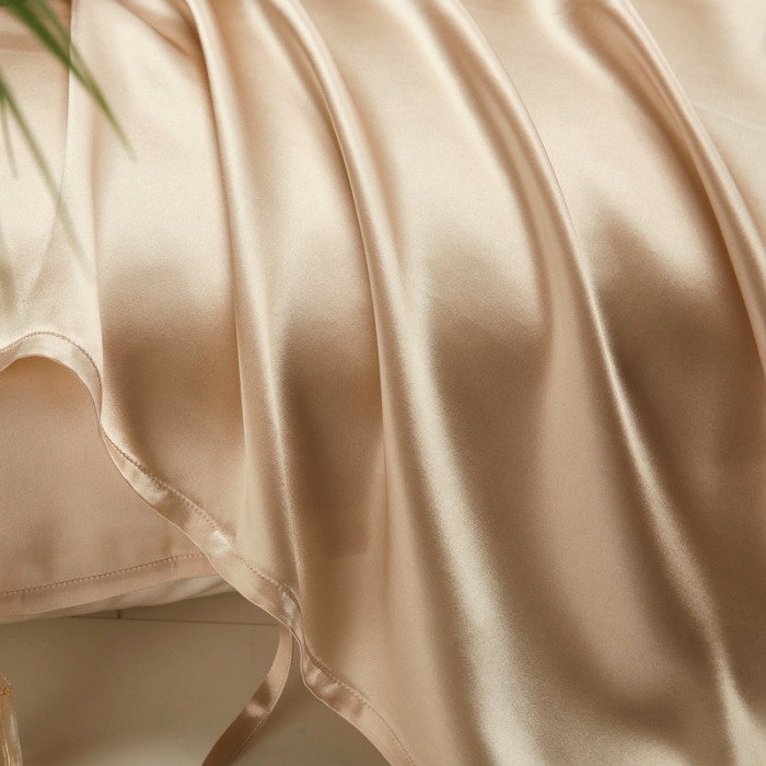 91家纺网 家纺一手货源 找家纺 雅韵诗真丝馆 2023新款真丝枕巾 香槟金