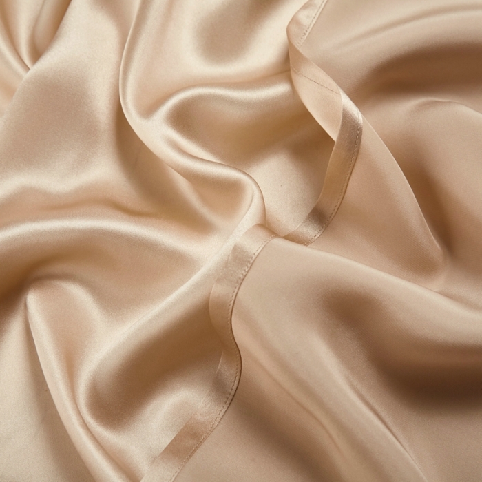 91家纺网 家纺一手货源 找家纺 雅韵诗真丝馆 2023新款真丝枕巾 香槟金