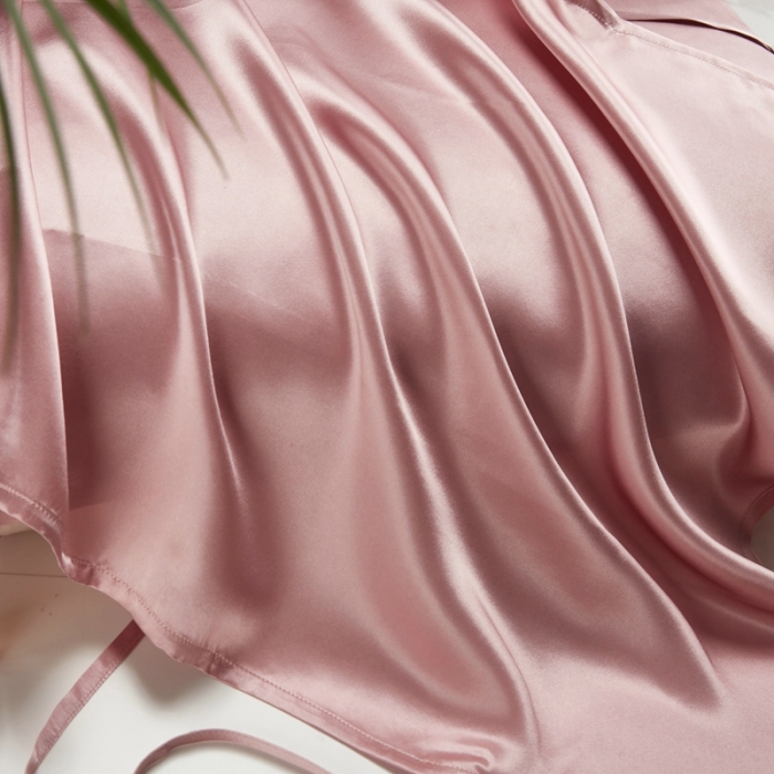 91家纺网 家纺一手货源 找家纺 雅韵诗真丝馆 2023新款真丝枕巾 樱花粉