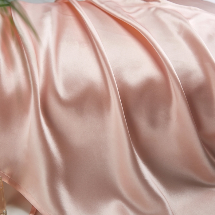 91家纺网 家纺一手货源 找家纺 雅韵诗真丝馆 2023新款真丝枕巾 硬糖粉