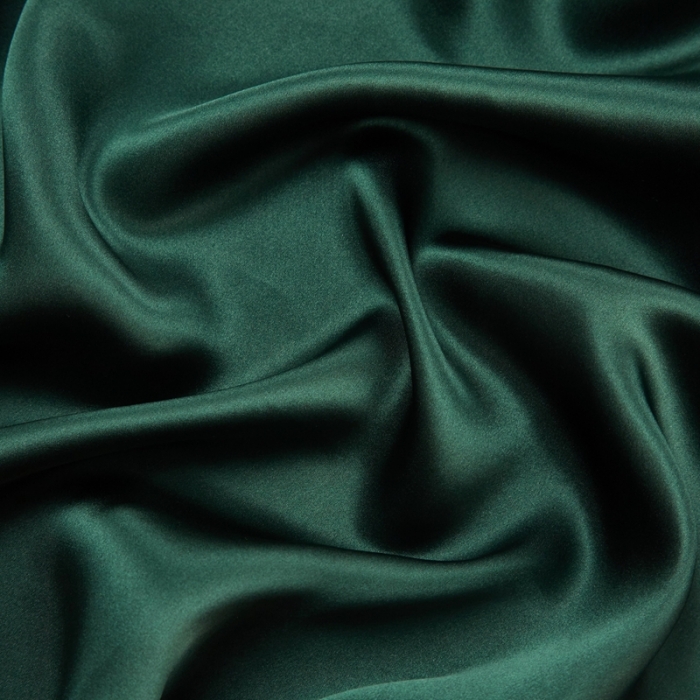 91家纺网 家纺一手货源 找家纺 雅韵诗真丝馆 2023新款真丝枕巾 祖母绿