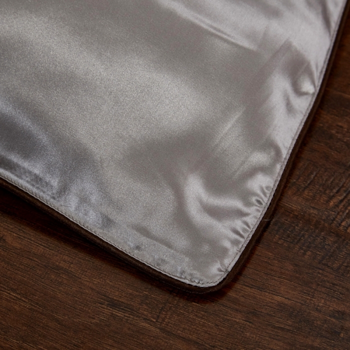 91家纺网 家纺一手货源 找家纺 雅韵诗真丝馆 2023新款真丝被套 鸽子灰