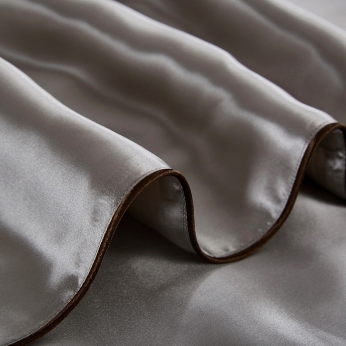 91家纺网 家纺一手货源 找家纺 雅韵诗真丝馆 2023新款真丝被套 鸽子灰