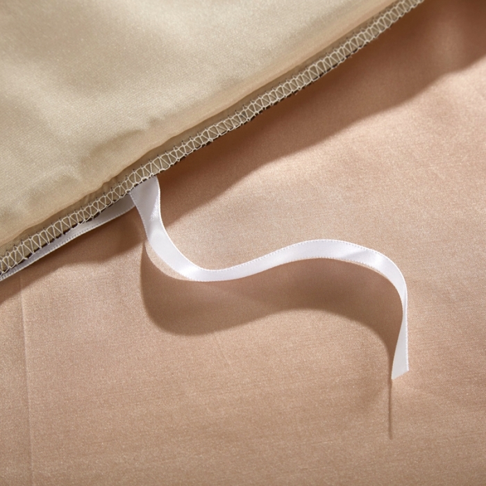 91家纺网 家纺一手货源 找家纺 雅韵诗真丝馆 2023新款真丝被套 香槟金