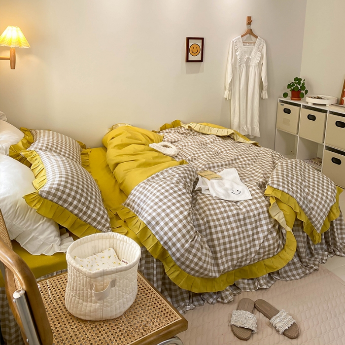 91家纺网 家纺一手货源 找家纺 绵庭家纺 2024新款全棉喷气床裙款四件套 卡其小格