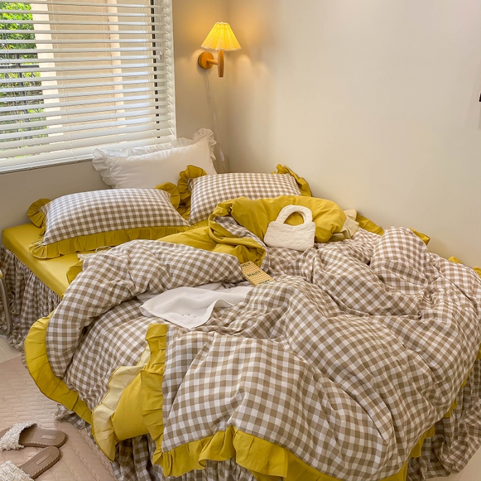 91家纺网 家纺一手货源 找家纺 绵庭家纺 2024新款全棉喷气床裙款四件套 卡其小格