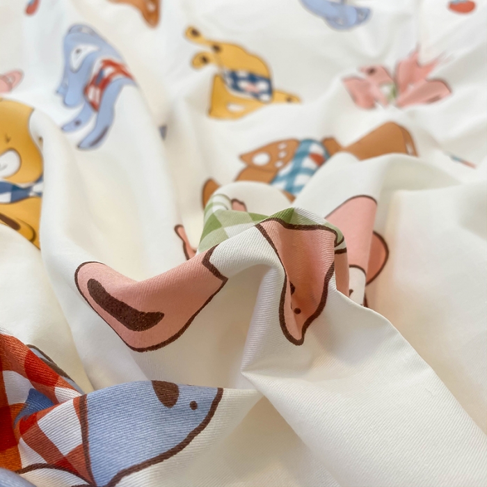 91家纺网 家纺一手货源 找家纺 绵庭家纺 2024新款全棉喷气床裙款四件套 浪漫小熊