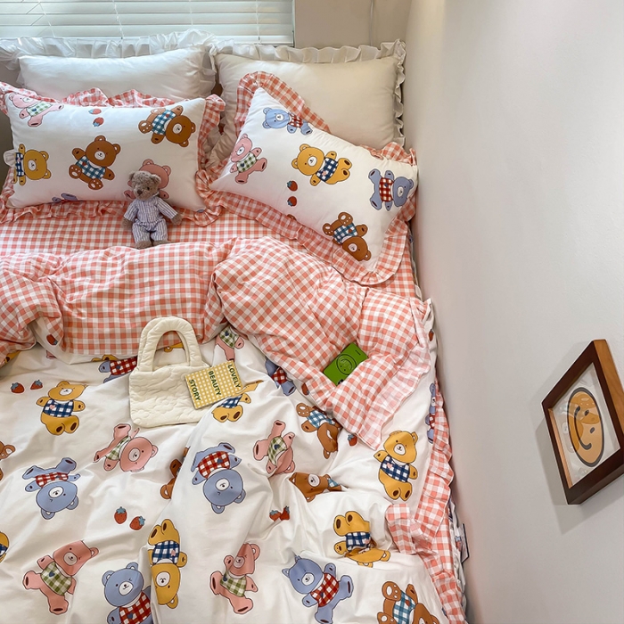 91家纺网 家纺一手货源 找家纺 绵庭家纺 2024新款全棉喷气床裙款四件套 浪漫小熊