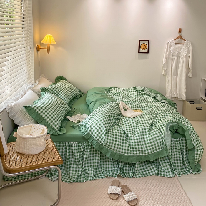 91家纺网 家纺一手货源 找家纺 绵庭家纺 2024新款全棉喷气床裙款四件套 浅绿小格