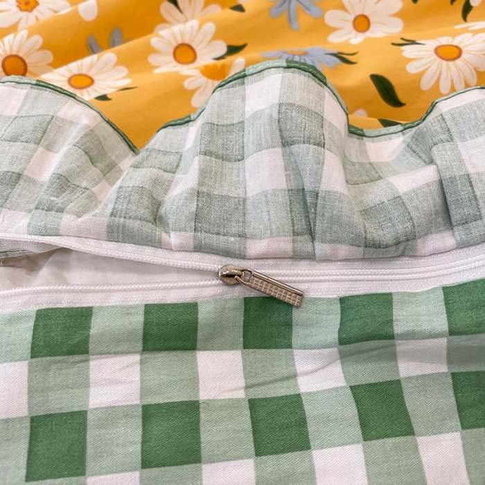 91家纺网 家纺一手货源 找家纺 绵庭家纺 2024新款全棉喷气床裙款四件套 阳光小菊