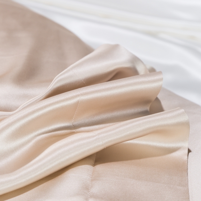 91家纺网 家纺一手货源 找家纺 雅韵诗真丝馆 2023新款素色真丝四件套 香槟金
