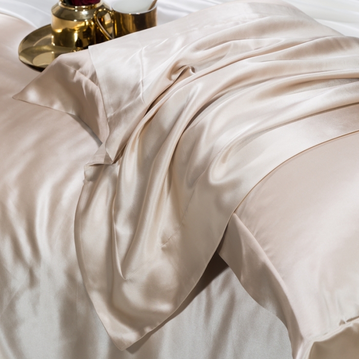 91家纺网 家纺一手货源 找家纺 雅韵诗真丝馆 2023新款素色真丝四件套 香槟金