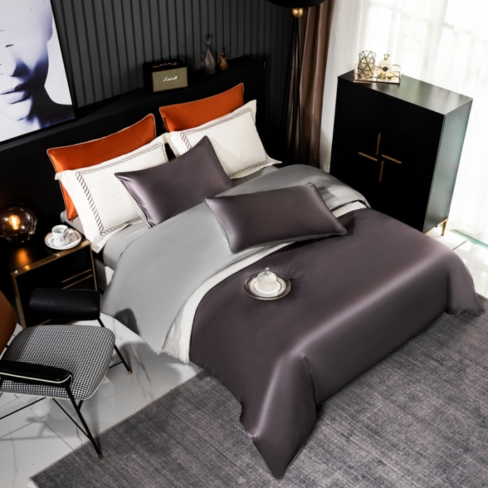 91家纺网 家纺一手货源 找家纺 雅韵诗 2023新款简约款真丝素色双拼四件套 炭火灰拼银灰