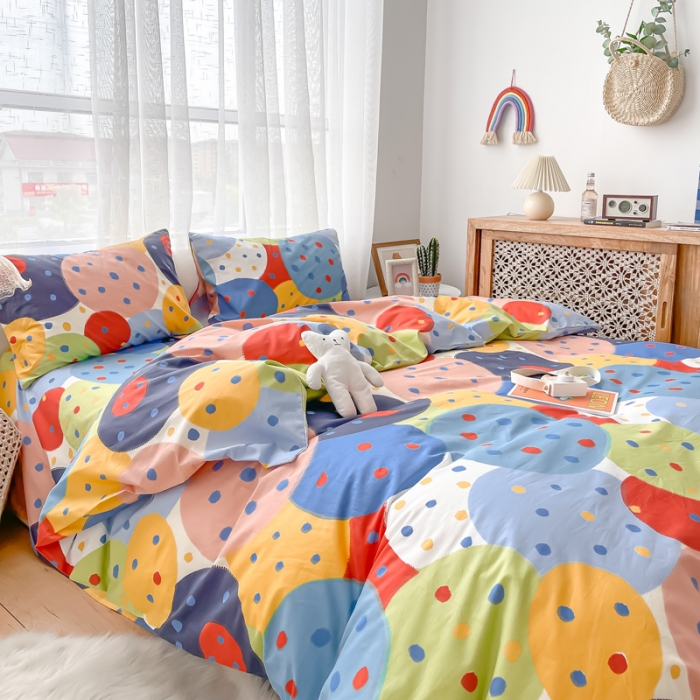 91家纺网 家纺一手货源 找家纺 感遇家纺 2021新款小清新卡通系列四件套饼干森林