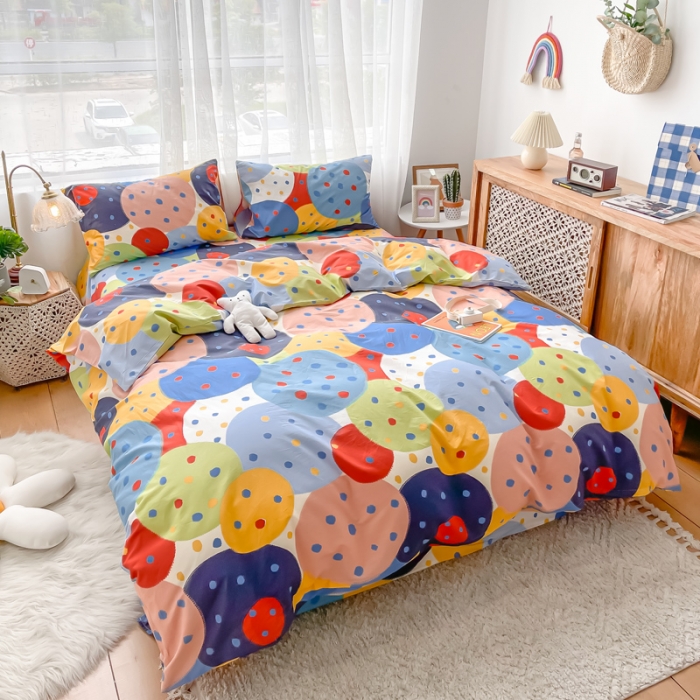 91家纺网 家纺一手货源 找家纺 感遇家纺 2021新款小清新卡通系列四件套饼干森林