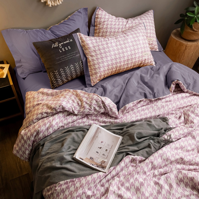 91家纺网 家纺一手货源 找家纺 静家居2024直播北欧织带拼接工艺款四件套千鸟格-神秘紫