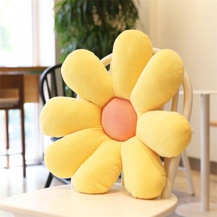 枕芯真意 2021新款小雏菊花朵抱枕靠枕坐垫 黄色