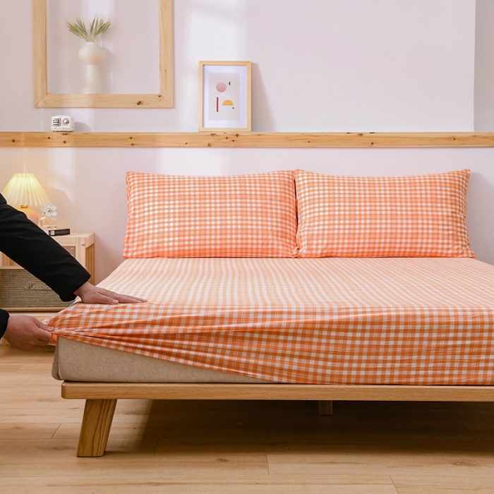 91家纺网 家纺一手货源 找家纺 恋人优选 2023新款日式良品全棉水洗棉床笠 彩虹橘小格