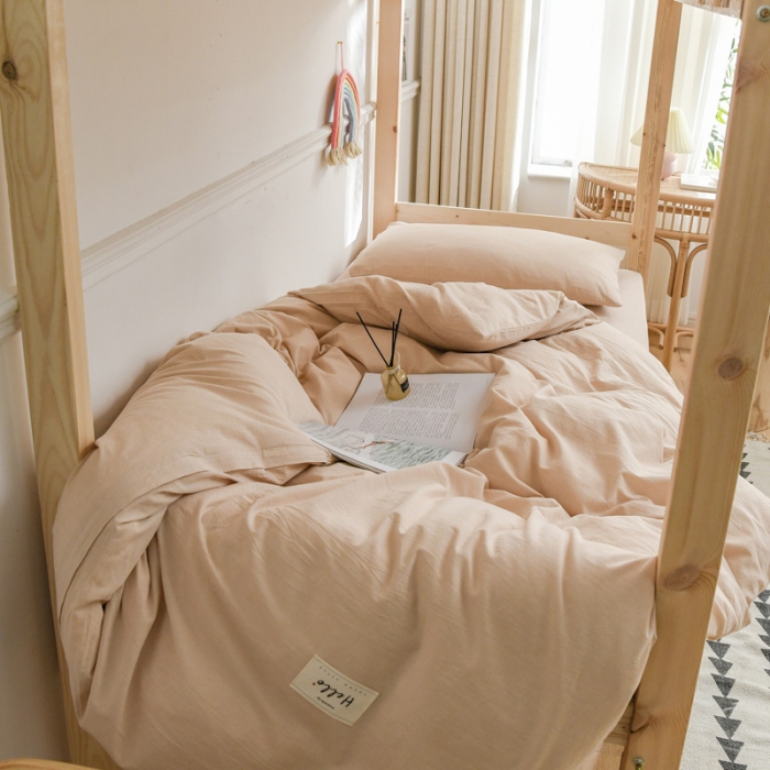 91家纺网 家纺一手货源 找家纺 恋人优选新款全棉色织水洗棉学生三件套 米色