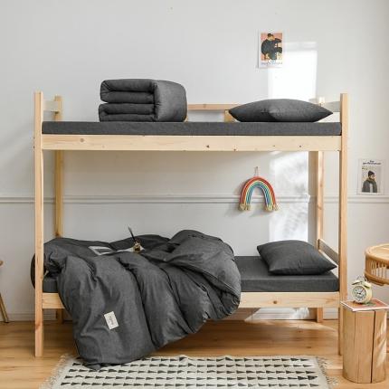 91家纺网 家纺一手货源 找家纺 恋人优选 2023新款全棉色织水洗棉学生三件套 深灰