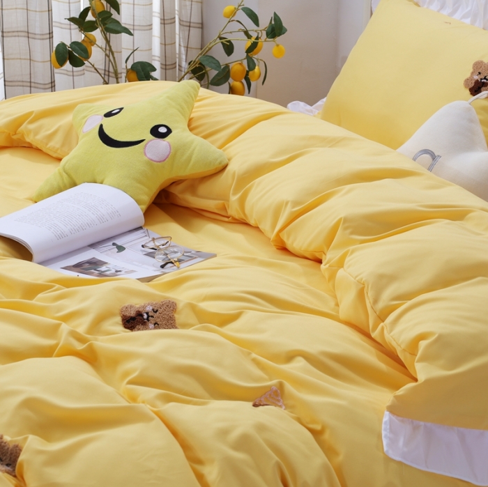 91家纺网 家纺一手货源 找家纺 雨帆  2021新款毛巾绣四件套 曲奇熊黄