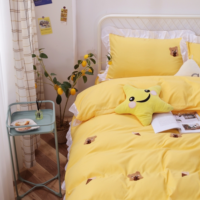 91家纺网 家纺一手货源 找家纺 雨帆  2021新款毛巾绣四件套 曲奇熊黄