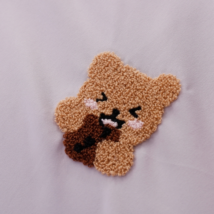 91家纺网 家纺一手货源 找家纺 雨帆  2021新款毛巾绣四件套 曲奇熊浅灰