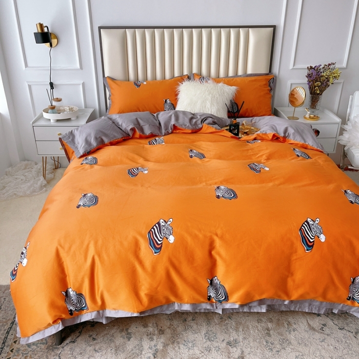 91家纺网 家纺一手货源 找家纺 蘭菲 2023新款60支贡缎长绒棉印花美式花卉四件套斑马踪迹