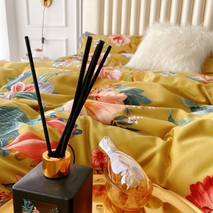 91家纺网 家纺一手货源 找家纺 蘭菲2023新款60支贡缎长绒棉印花美式花卉四件套盛世浓情换