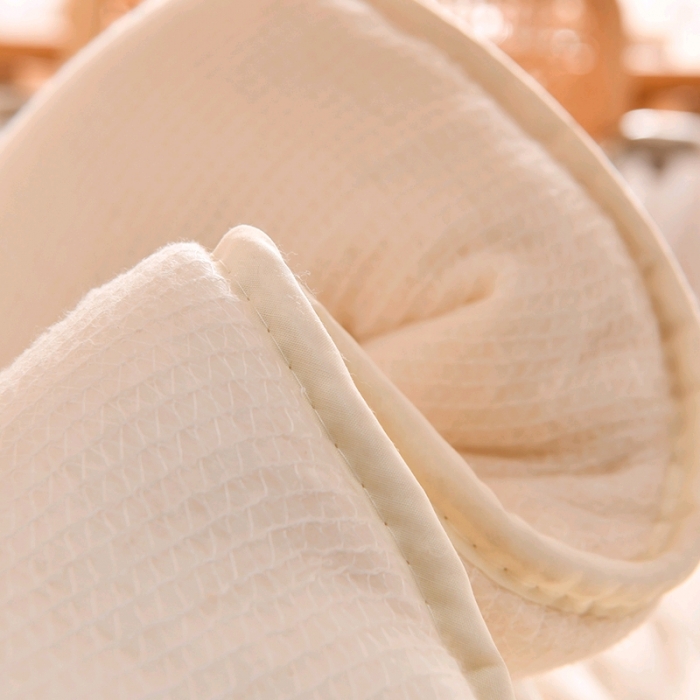 91家纺网 家纺一手货源 找家纺 总酒店酒店宾馆民宿布草套件新疆棉花被芯鱼鳞网被芯 