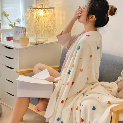 澳萝拉2021小清新牛奶绒双层盖毯毛毯法莱绒雪花绒彩色心心