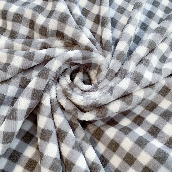 91家纺网 家纺一手货源 找家纺 澳萝拉2021新款小清新牛奶绒双层盖毯毛毯法莱绒雪花绒黑白格